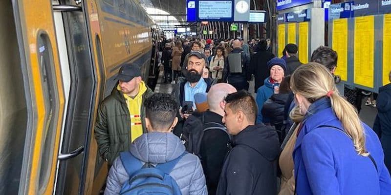 Viajeros en NS tren